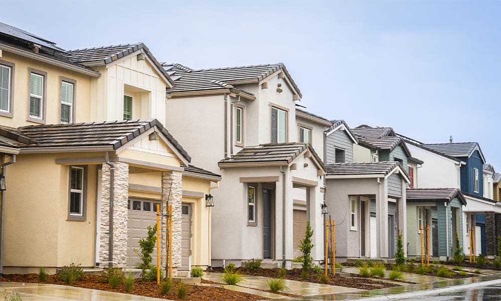How to Manage Rental Property Insurance for Multi-Family Properties - Beautiful Row of Single Family Homes in California